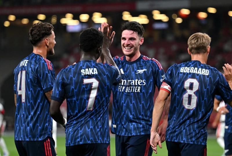 Arsenal có khởi đầu hoàn hảo tại Champions League 2025/26