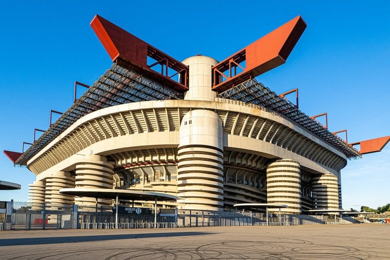 Chi phí xây dựng sân vận động San Siro