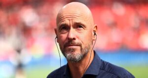 Vì sao Leverkusen vội vàng sa thải Erik ten Hag?