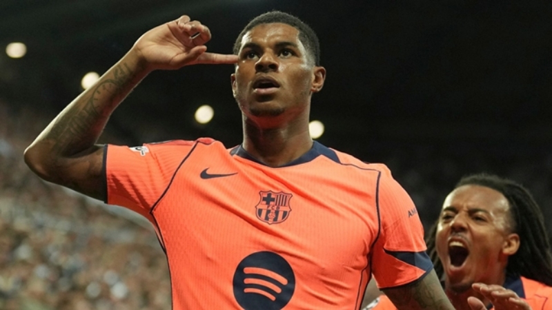 Wayne Rooney chỉ trích Rashford về phong độ sa sút tại MU