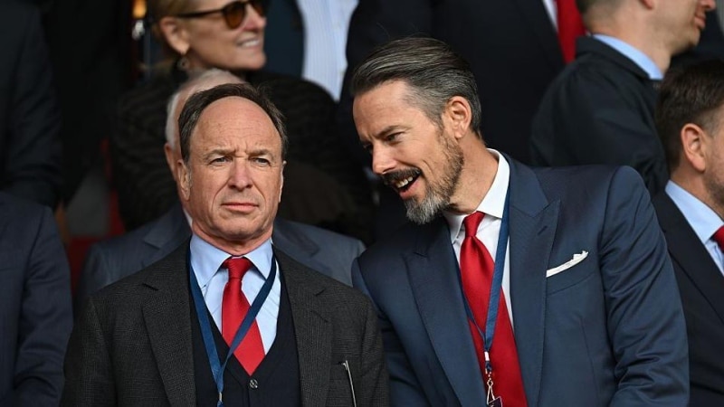 Arsenal "quay xe" phản đối quy định trần lương tại NHA